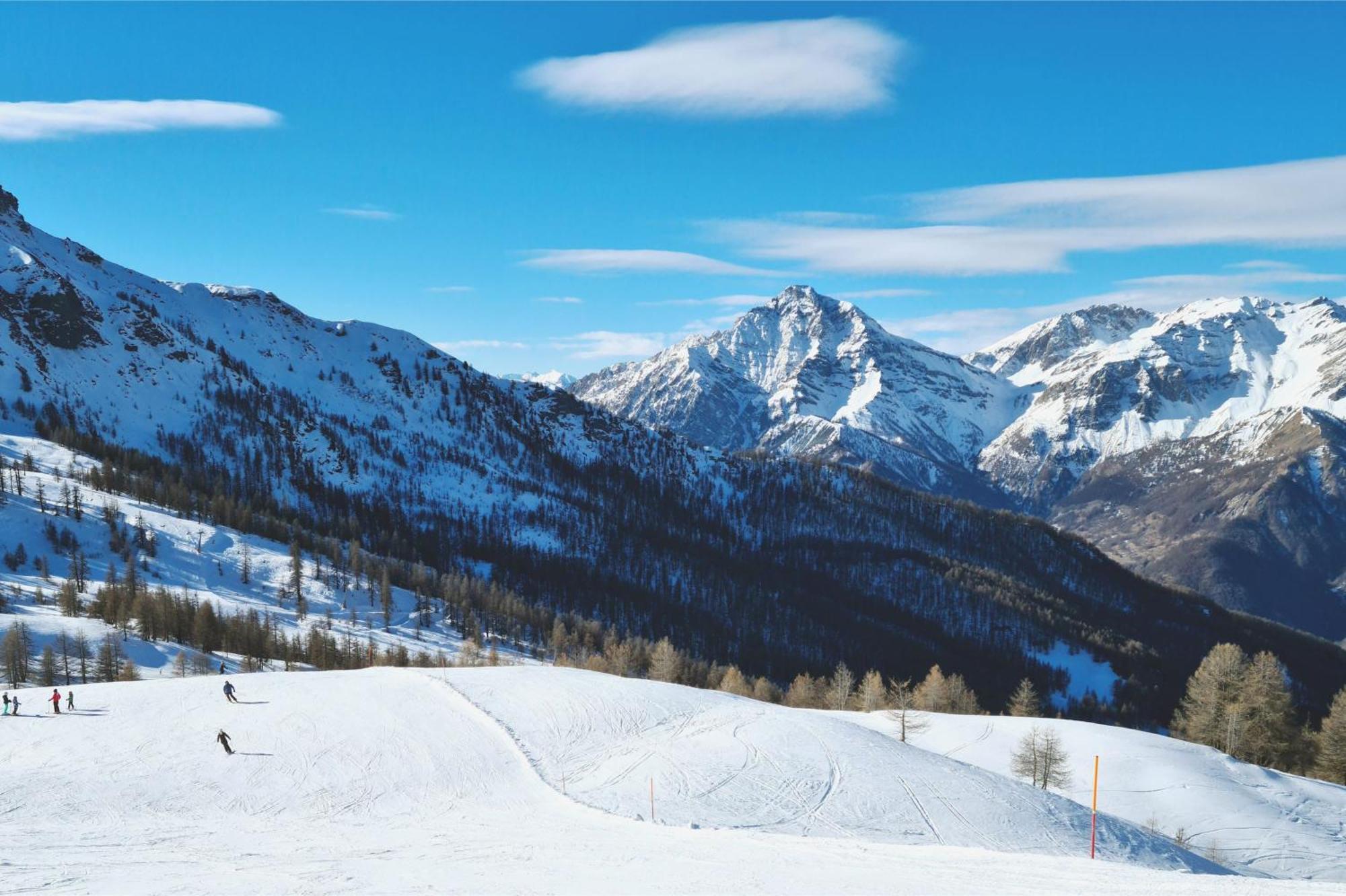 Miramonti 21 Ski In - Ski Out - Happy Rentals Oulx Eksteriør bilde