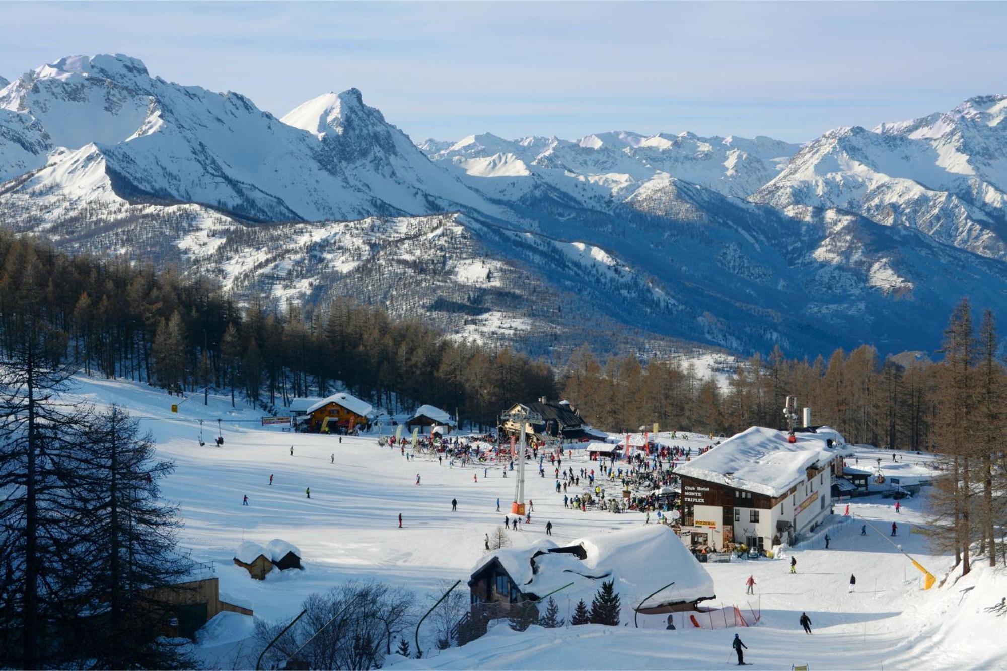 Miramonti 21 Ski In - Ski Out - Happy Rentals Oulx Eksteriør bilde